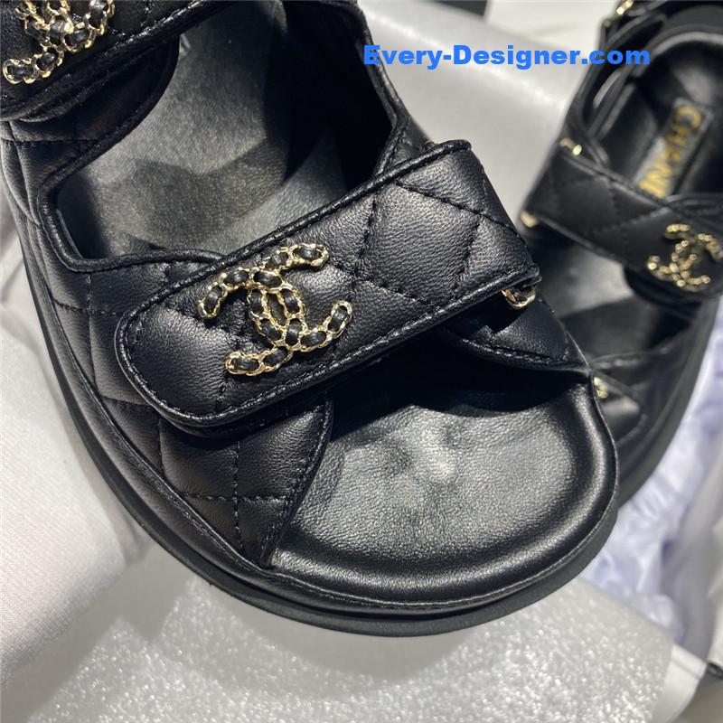 CC bow beach sandals
