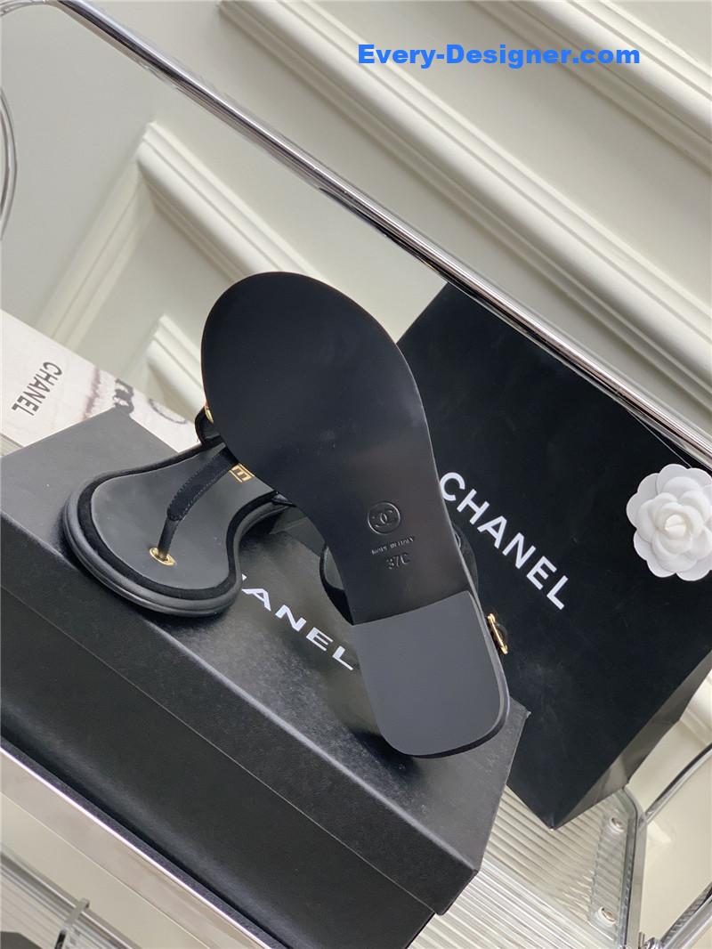 CC double c logo sandals