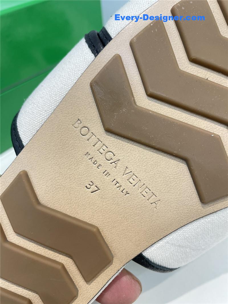 b0tt*ga Ven*ta patch slides