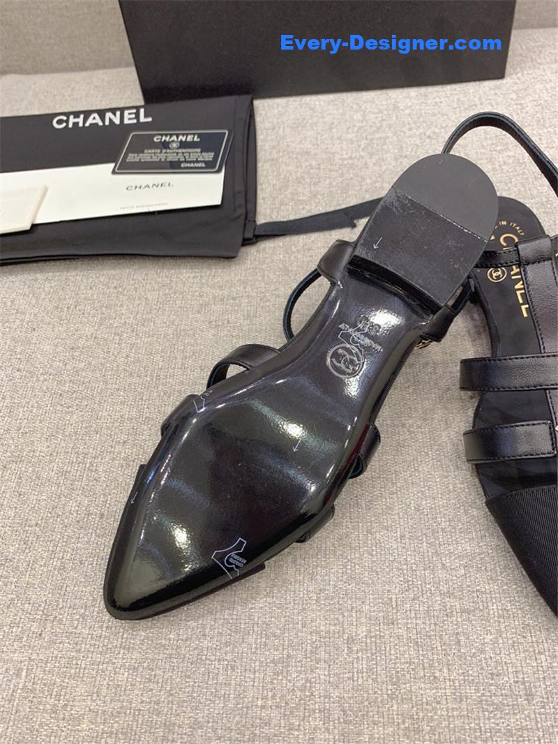 CC new pointed sandals