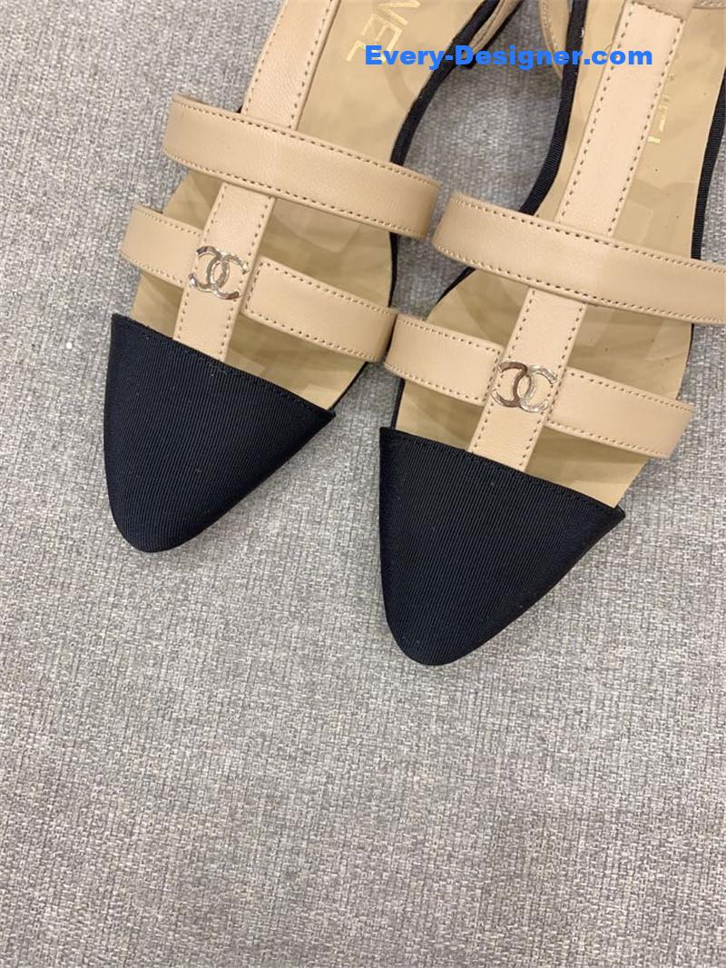 CC new pointed sandals