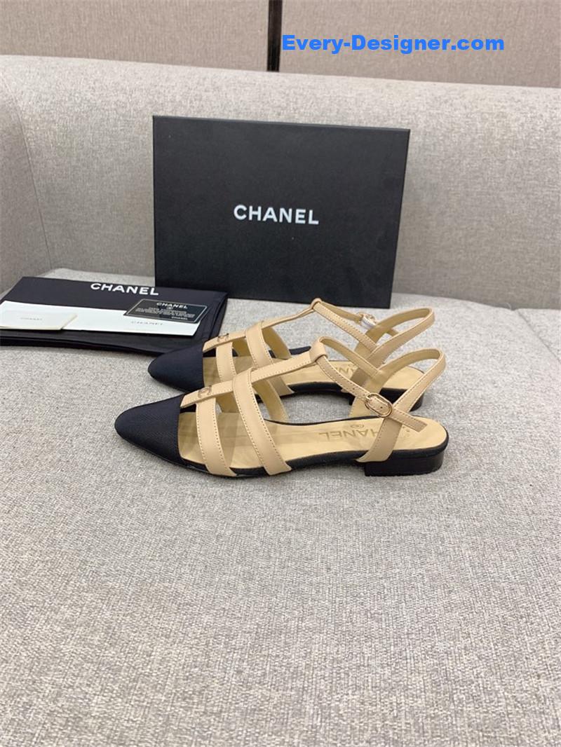 CC new pointed sandals