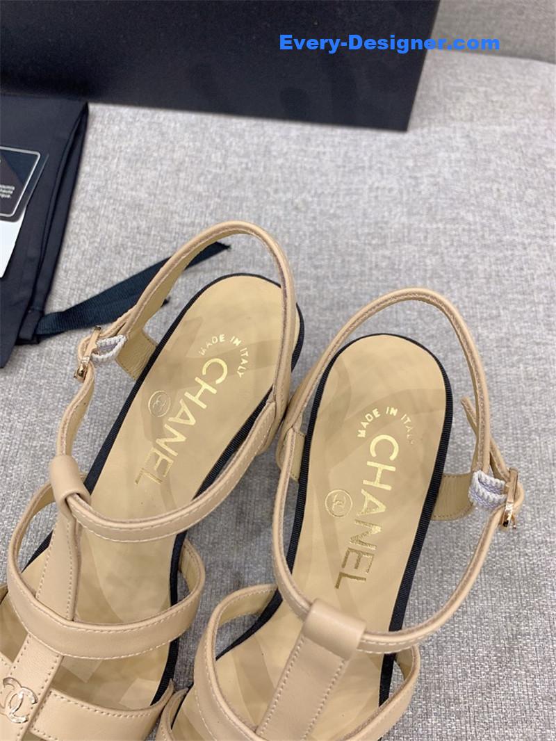 CC new pointed sandals