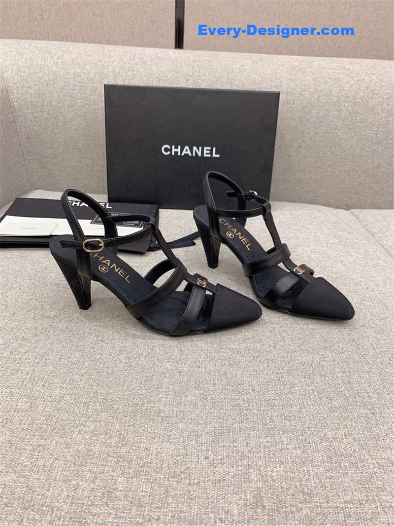 CC new pointed sandals