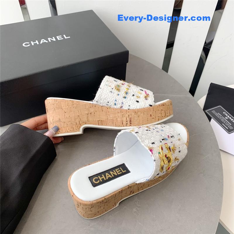 CC rhombus thick-soled flip flops