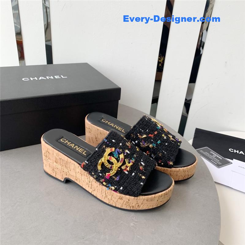 CC rhombus thick-soled flip flops
