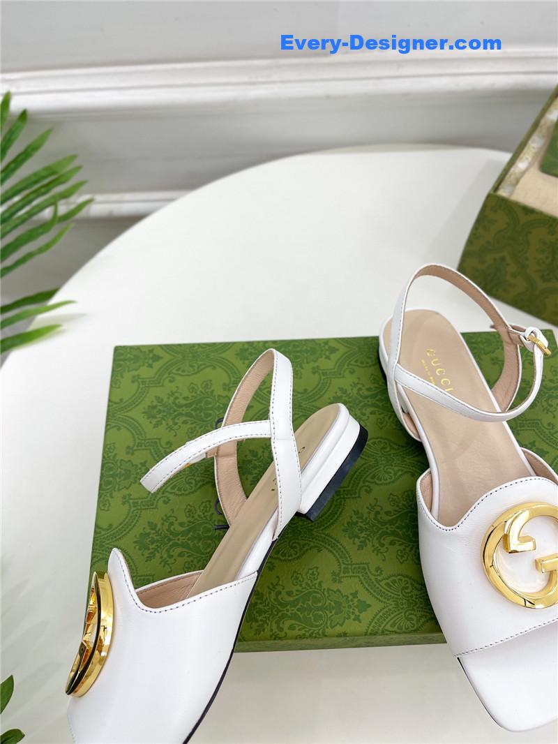 Gvc*1 flagship series sandals