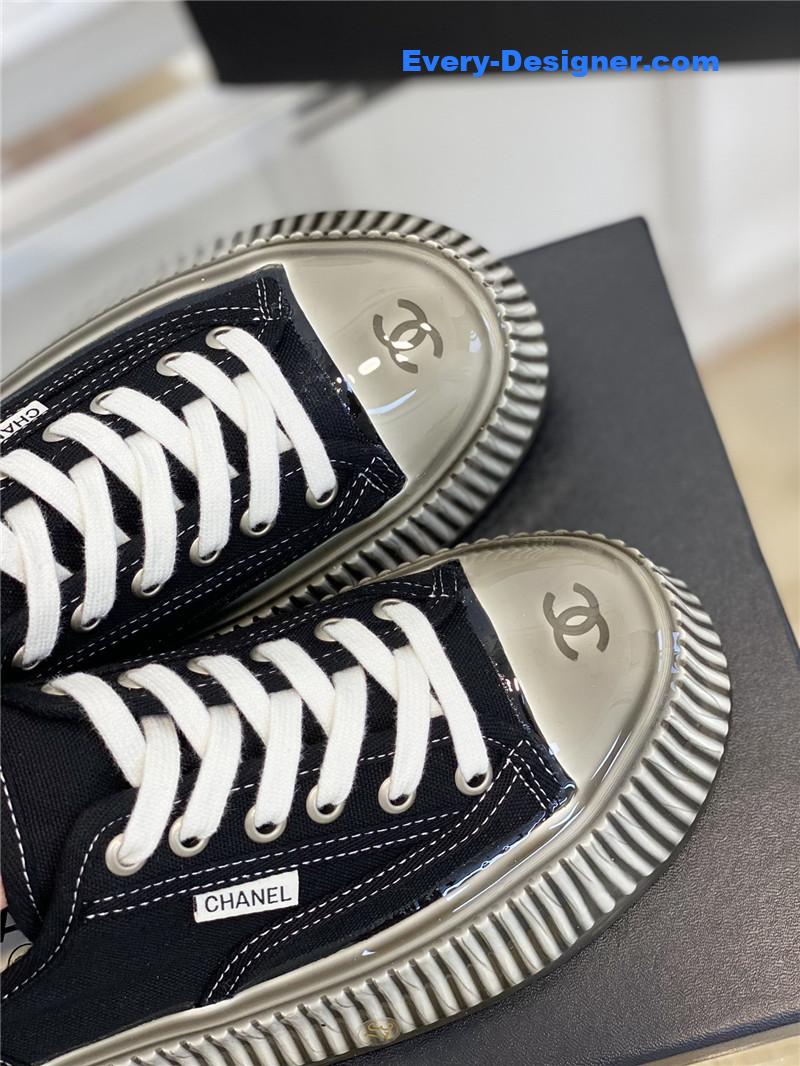 Ch**el platform canvas sneakers