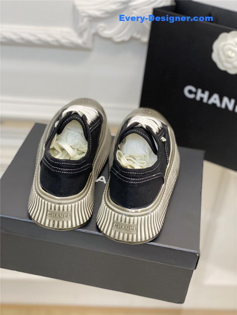 Ch**el platform canvas sneakers