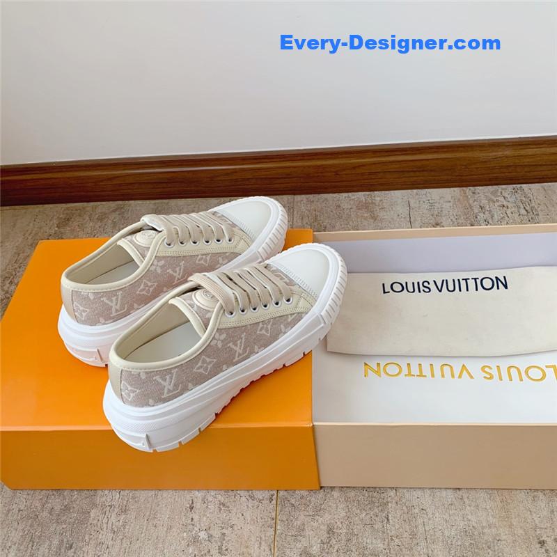 l0vis Vvtt0n lv new color squad sneakers