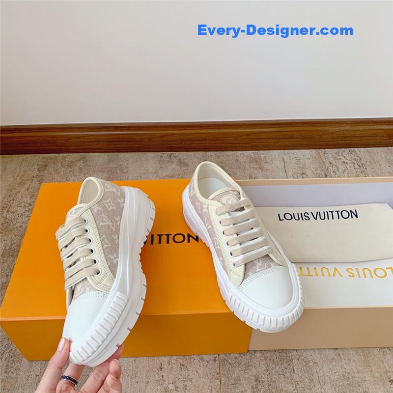l0vis Vvtt0n lv new color squad sneakers