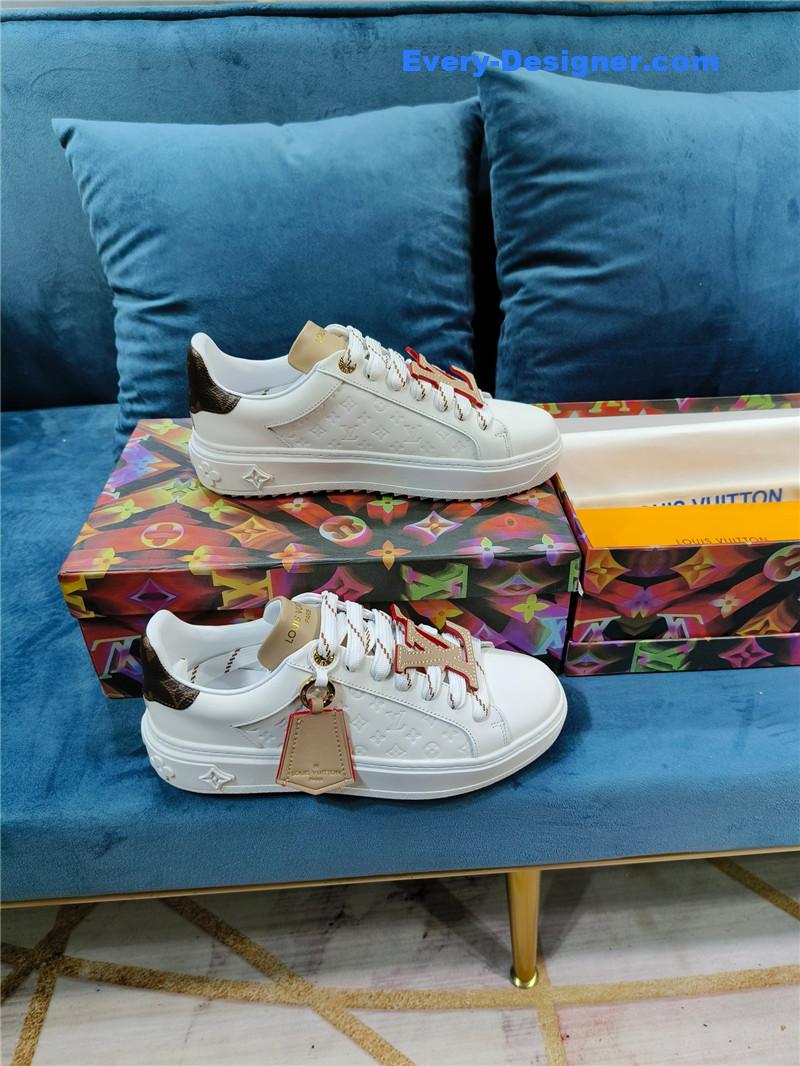 l0vis Vvtt0n lv heart embellished sneakers