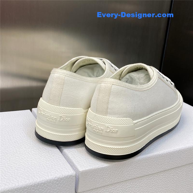 D10r couple style thick bottom strap low top casual shoes