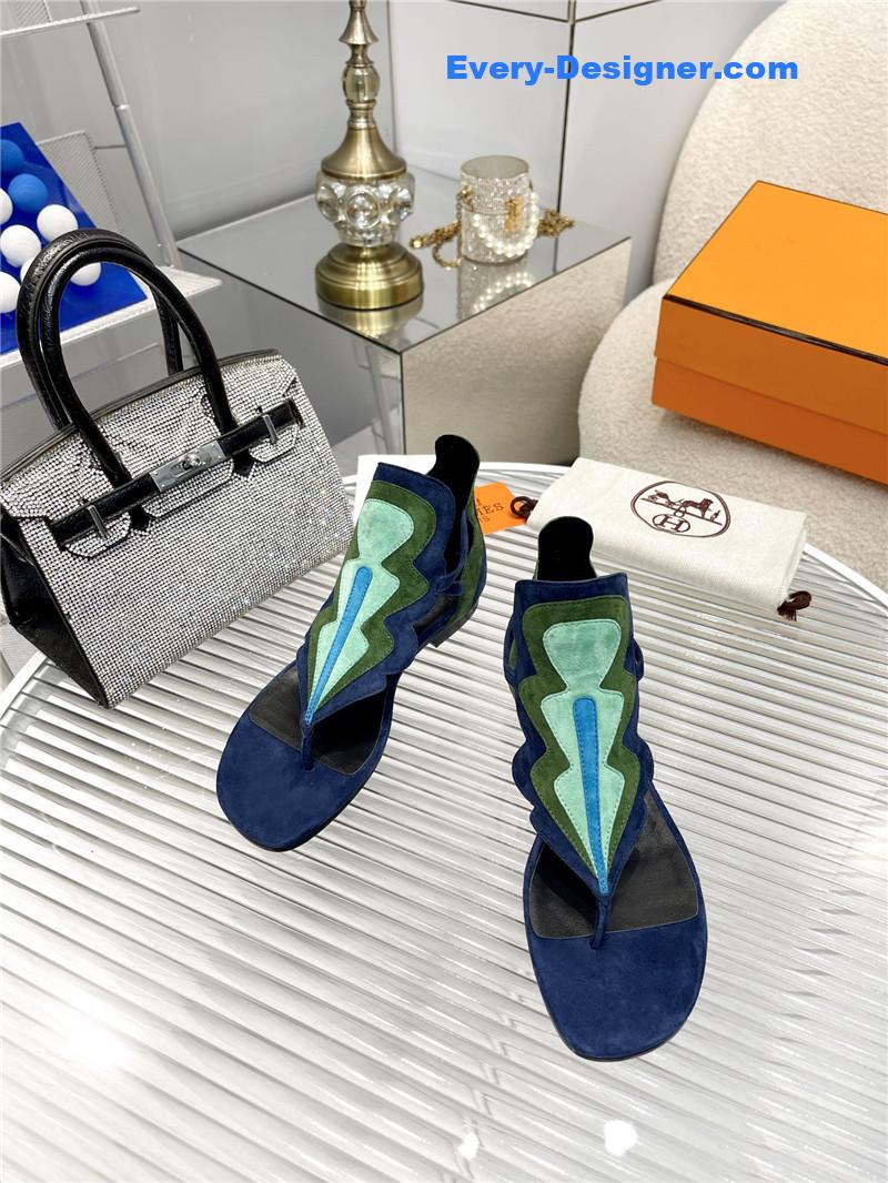 H**me5 color block sandals