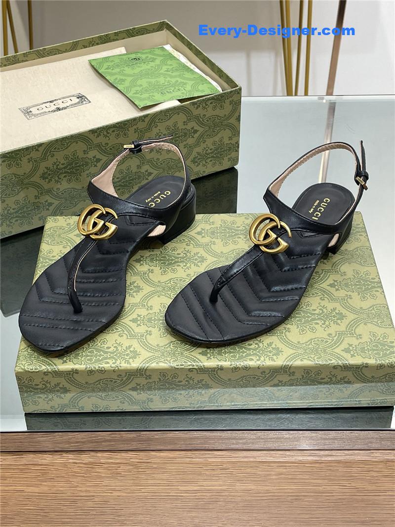 Gvc*1 classic gg buckle sandals