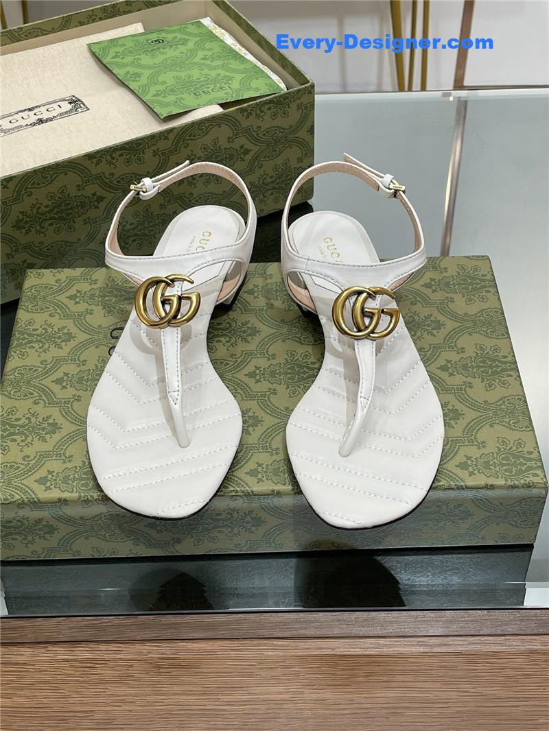 Gvc*1 classic gg buckle sandals