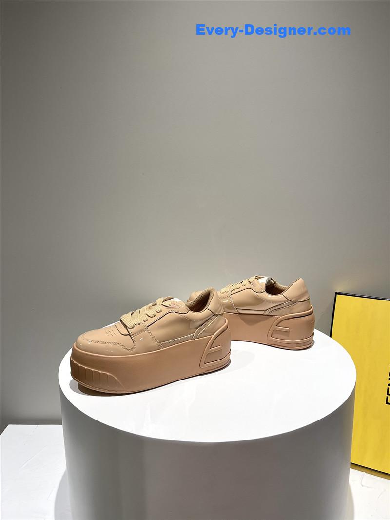 f**di platform shoes in S*per soft patent leather