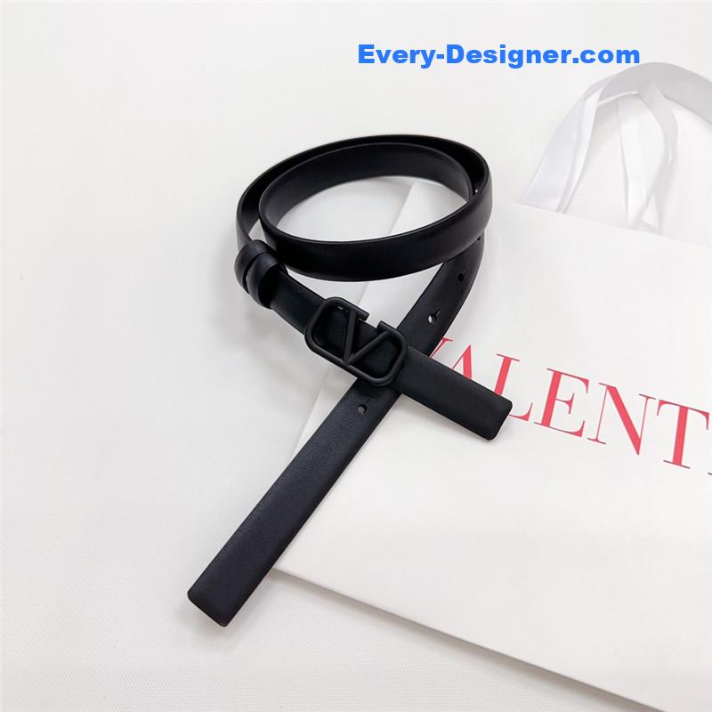 Va1e*ntin0 new double-sided top layer cowhide belt