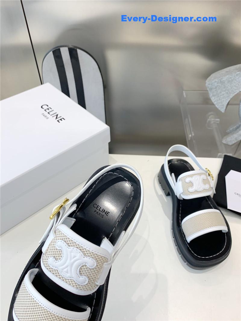 Ce1i*e latest explosion beach sandals