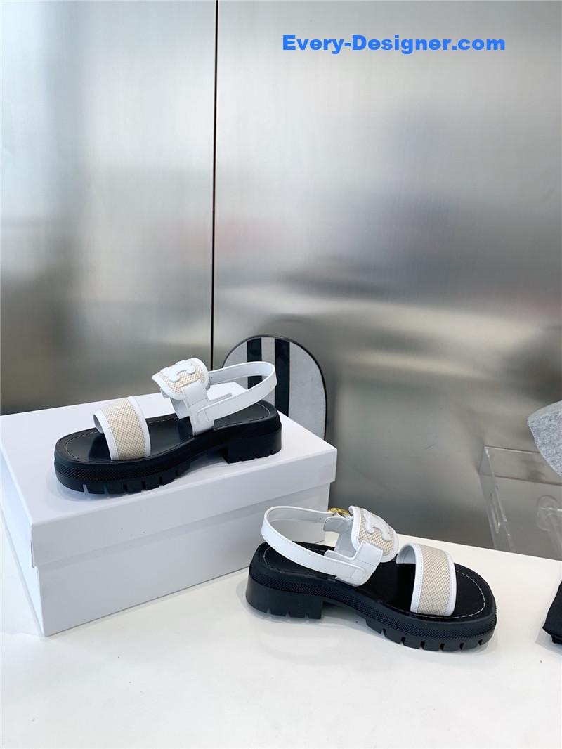 Ce1i*e latest explosion beach sandals