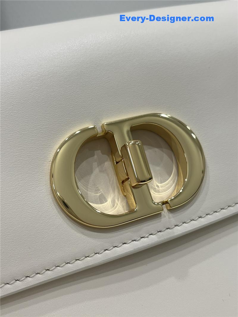 D10r 30 montaigne avenue bag