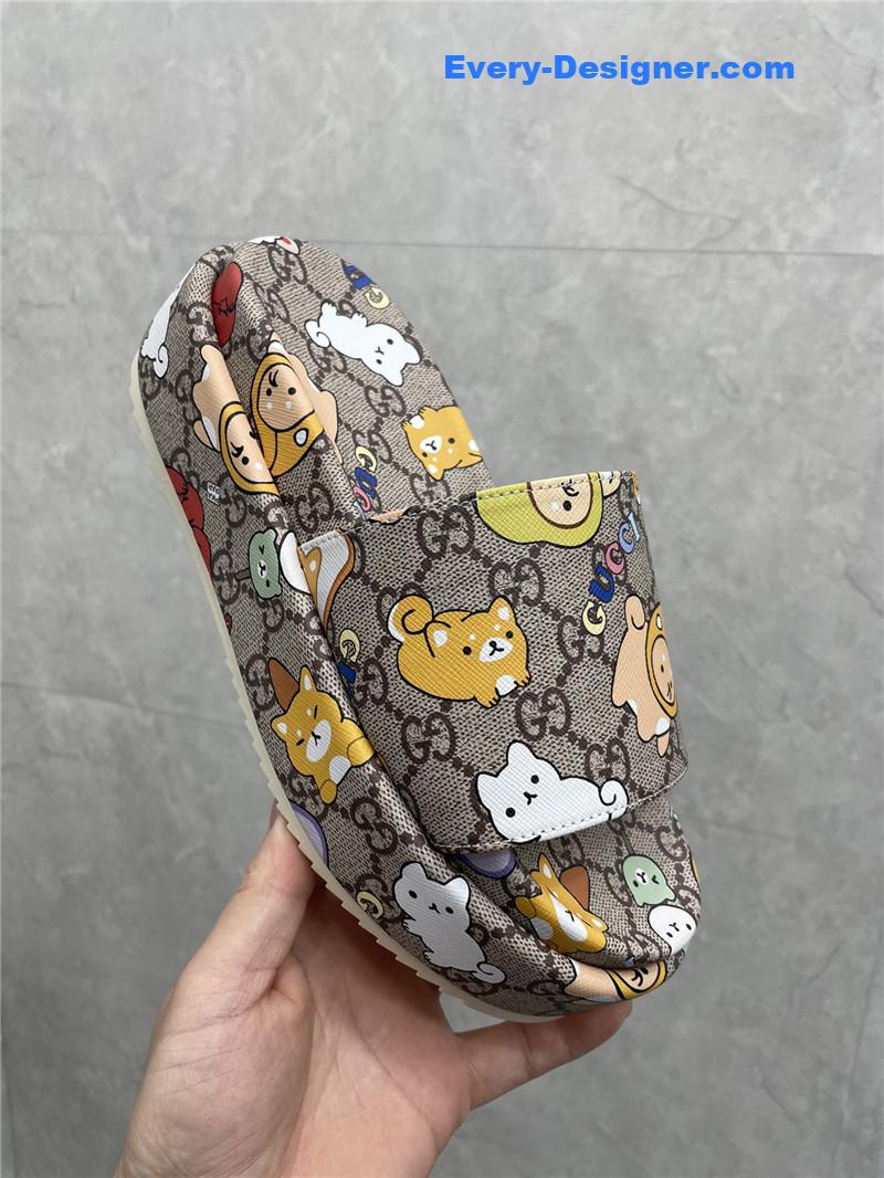 Gvc*1 new animal graffiti platform slippers