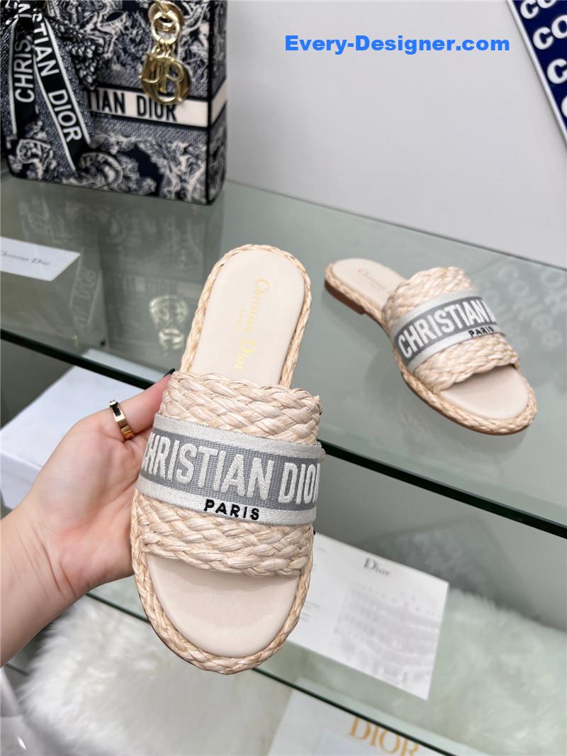 D10r catwalk new slippers