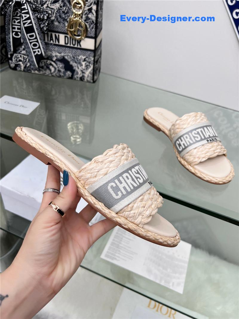 D10r catwalk new slippers