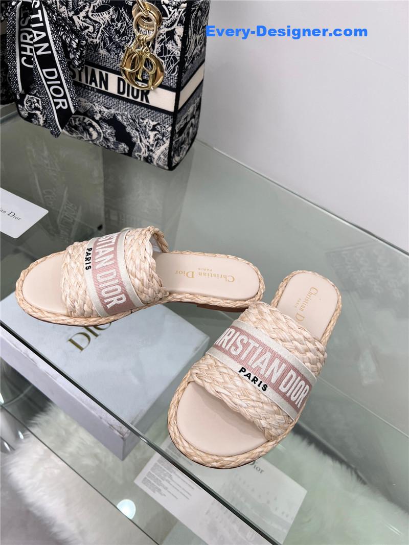 D10r catwalk new slippers