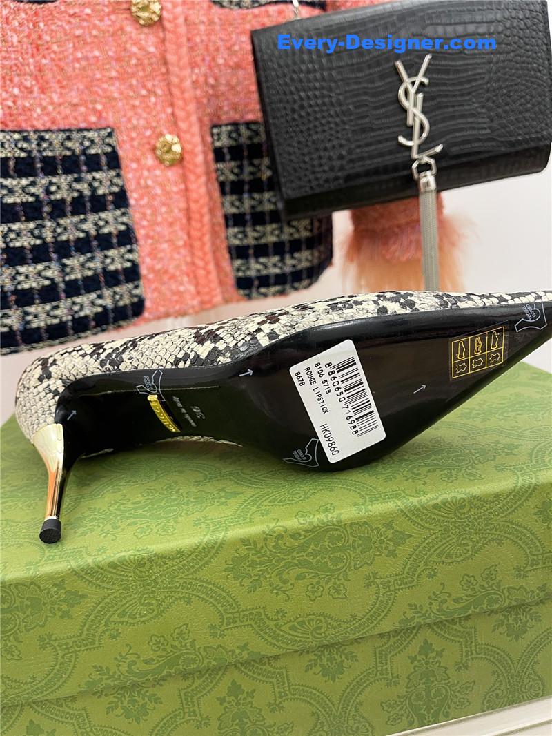 Gvc*1 metal heel pointed high heels