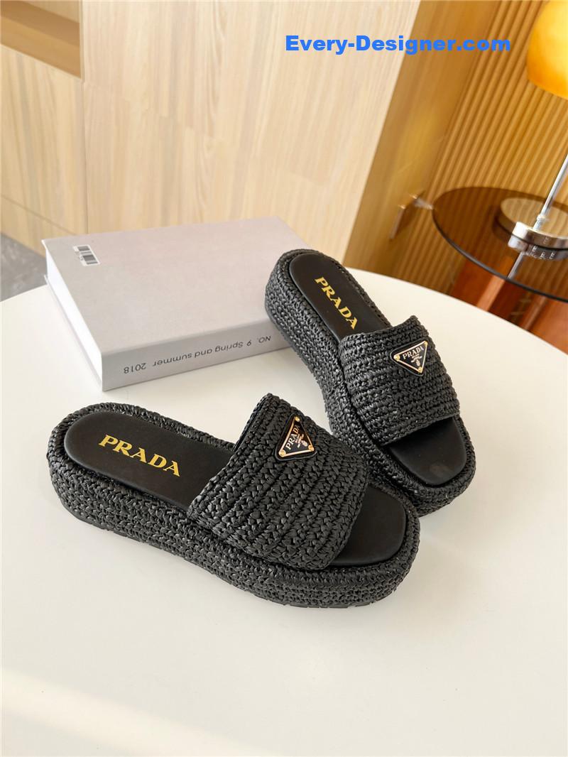 Pra*a hand-woven slippers