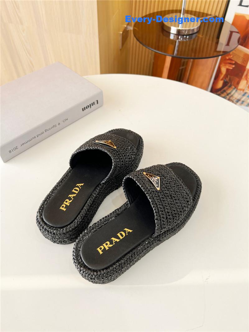 Pra*a hand-woven slippers