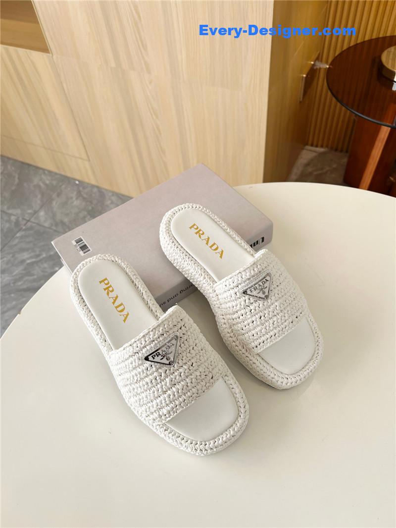 Pra*a hand-woven slippers