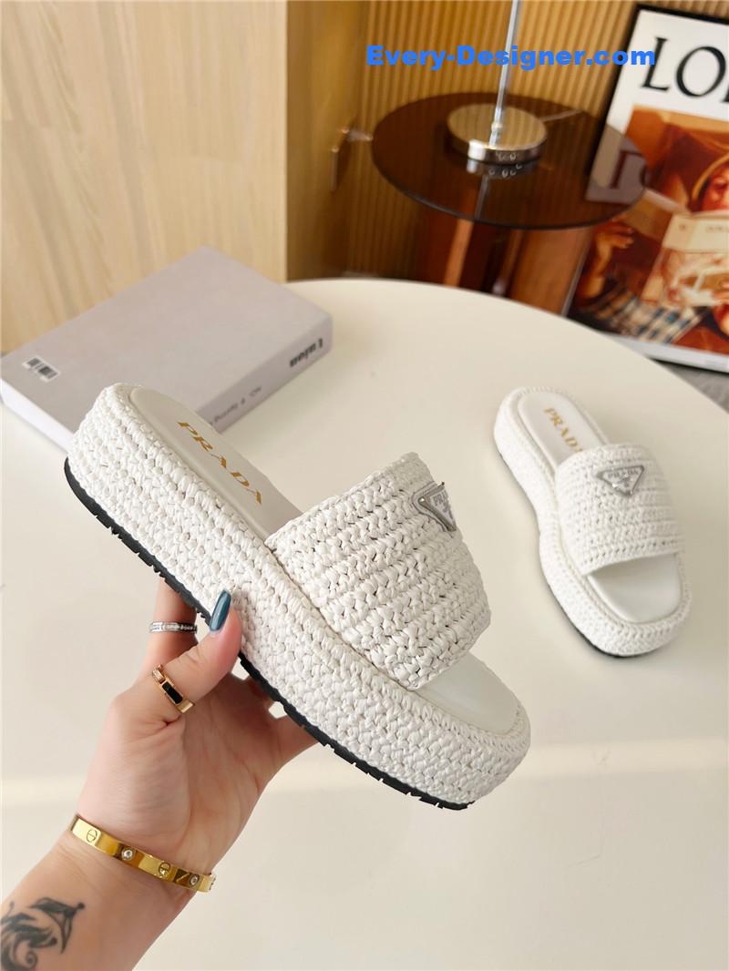 Pra*a hand-woven slippers