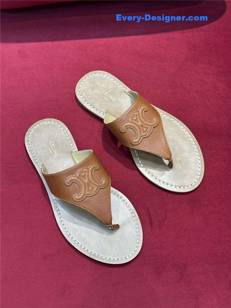Ce1i*e arc de triomphe flip flops in leather