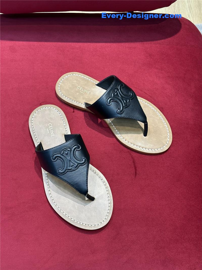 Ce1i*e arc de triomphe flip flops in leather