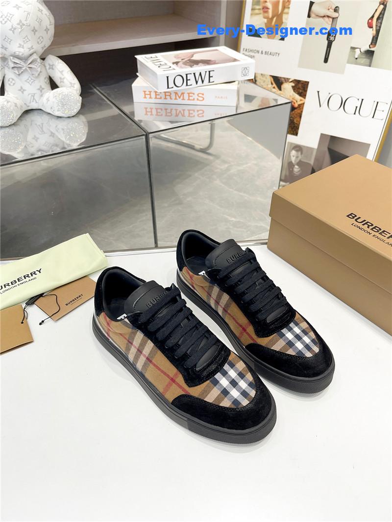 Bv*b*rry low top sneakers