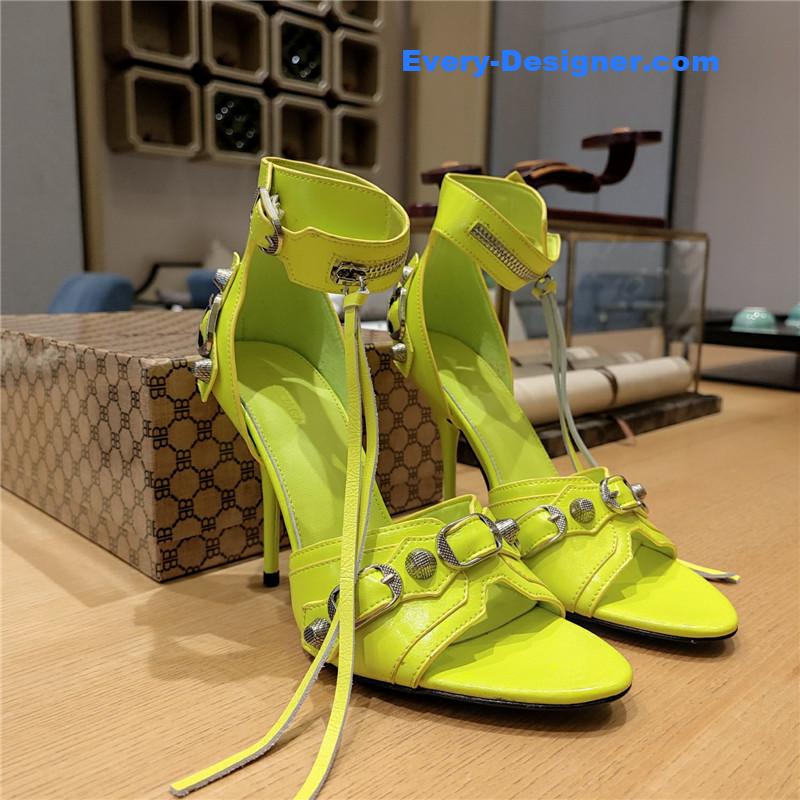 Ba1en*iaga studded fishmouth sandals