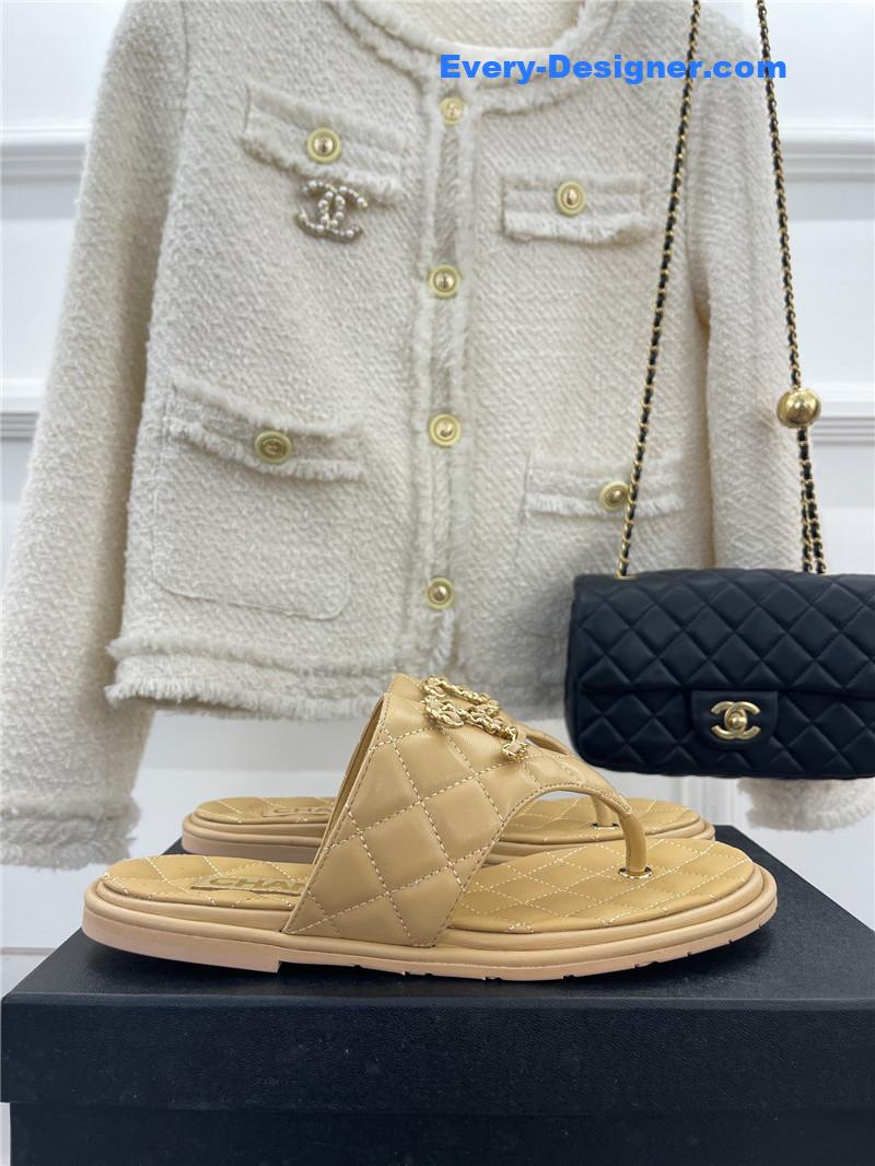 CC rhombus CC logo chain buckle flat slippers