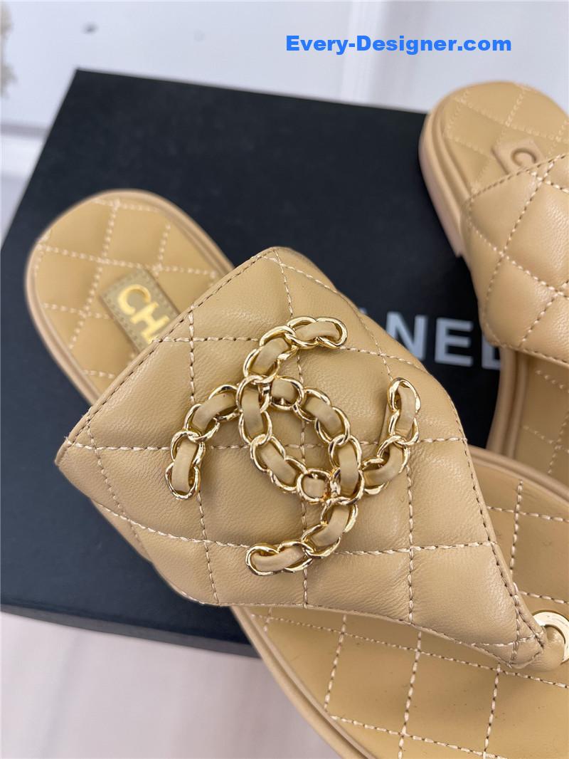 CC rhombus CC logo chain buckle flat slippers