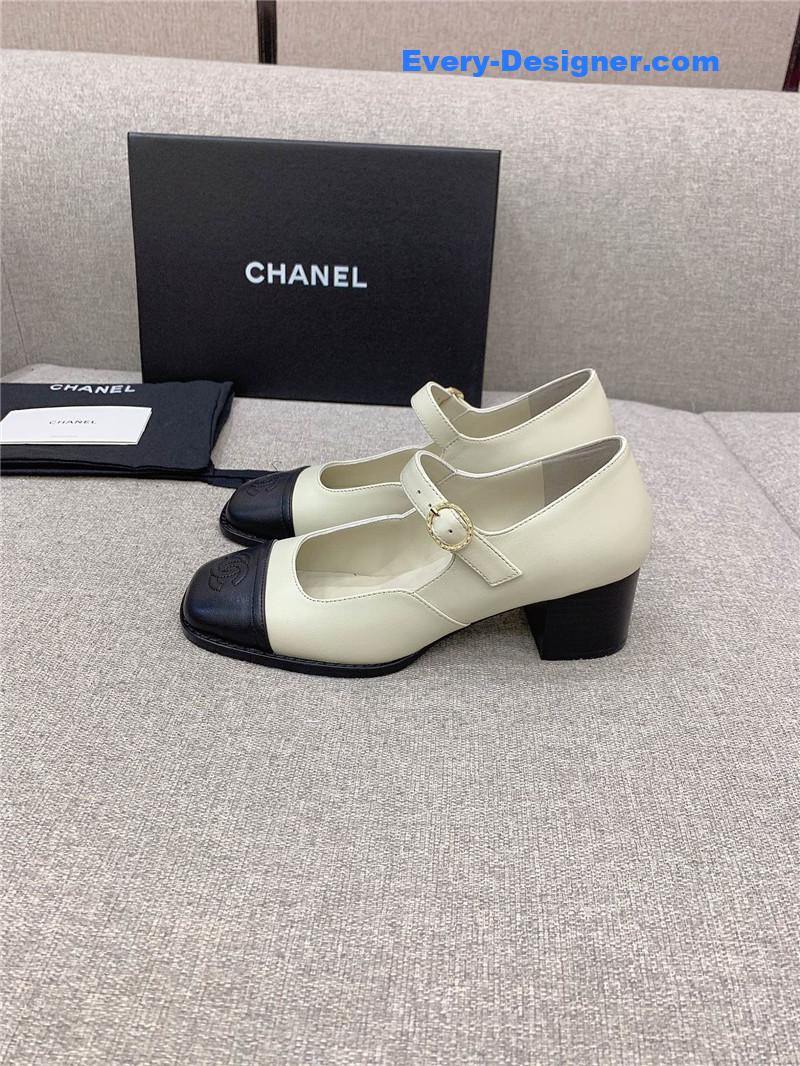 CC new thick heel square toe shoes