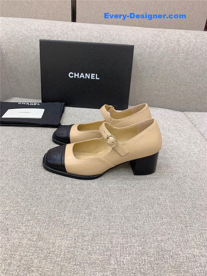 CC new thick heel square toe shoes