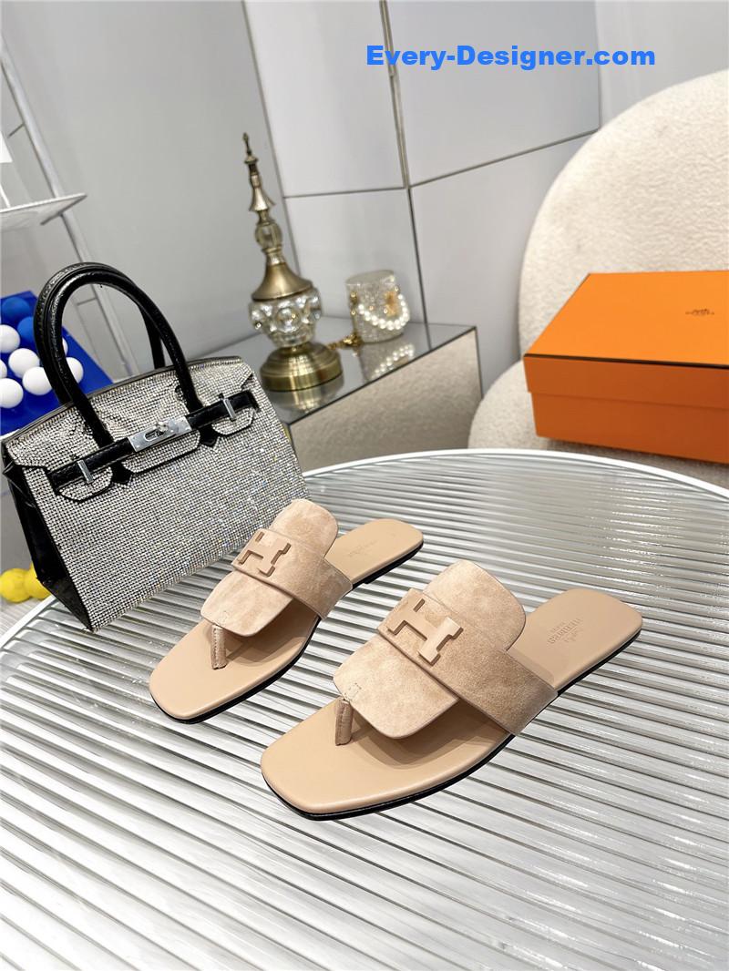 H**me5 classic h buckle sandals