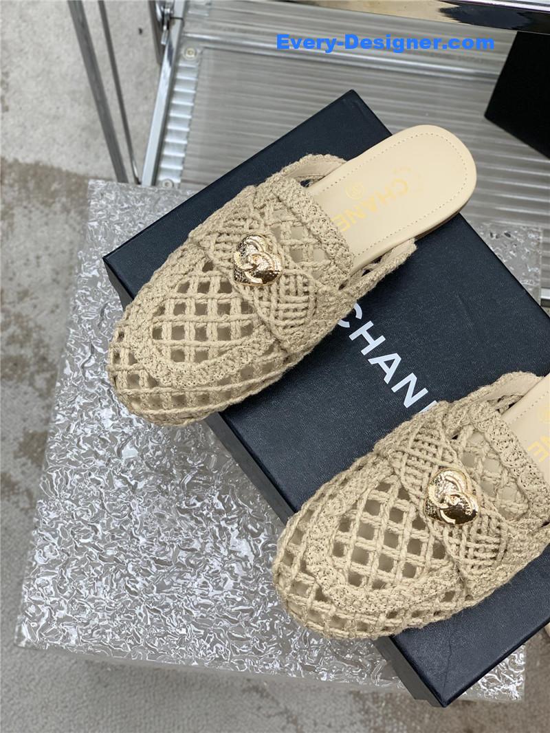 CC hollow Roman slippers