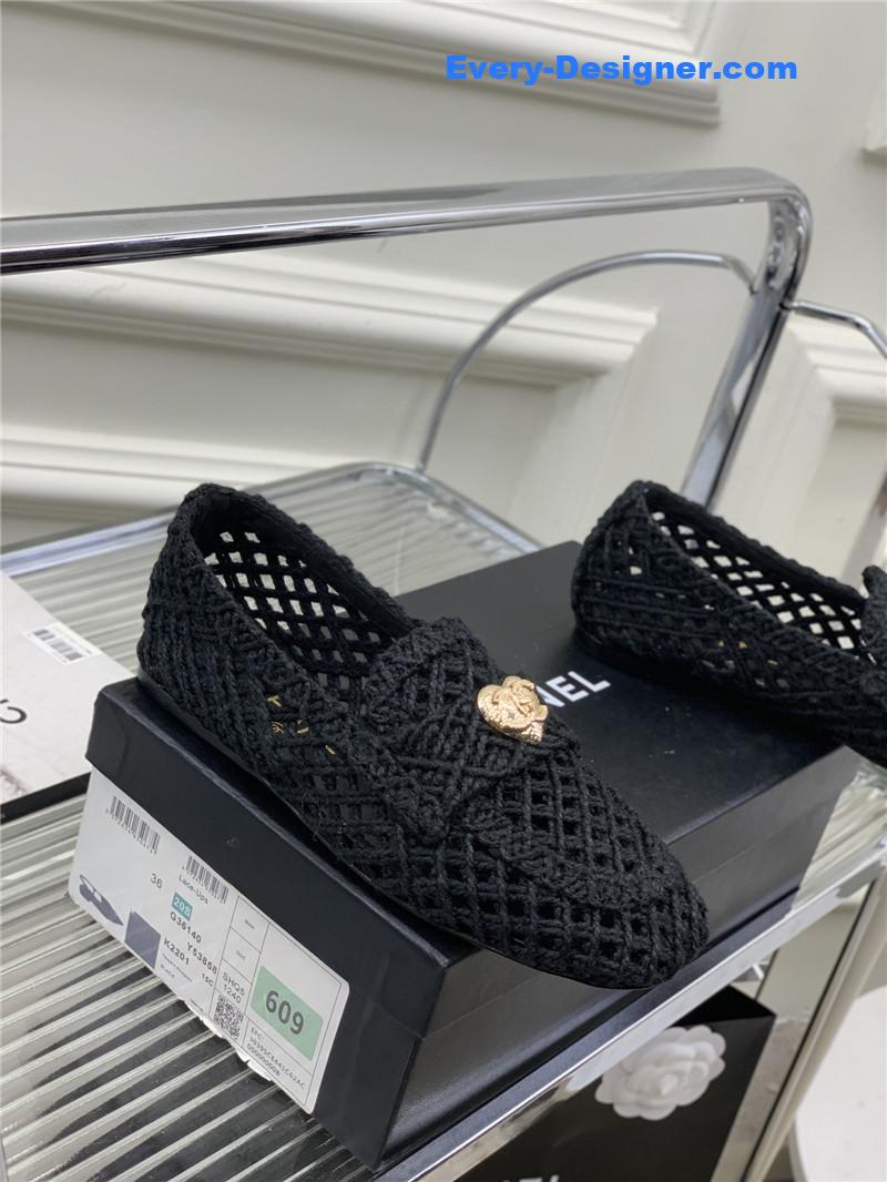 CC hollow Roman slippers