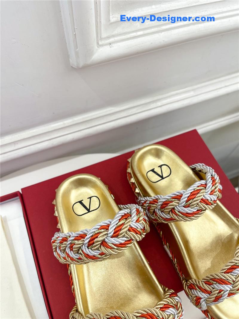 Va1e*ntin0 hand woven slippers
