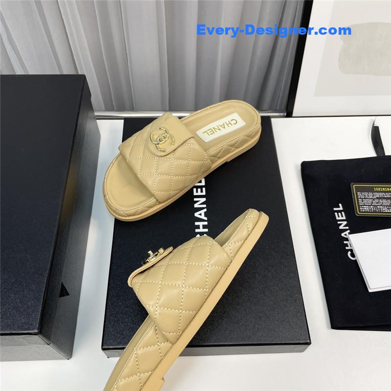 CC rhombus CC logo platform slippers