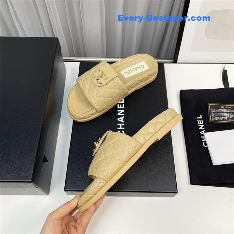 CC rhombus CC logo platform slippers