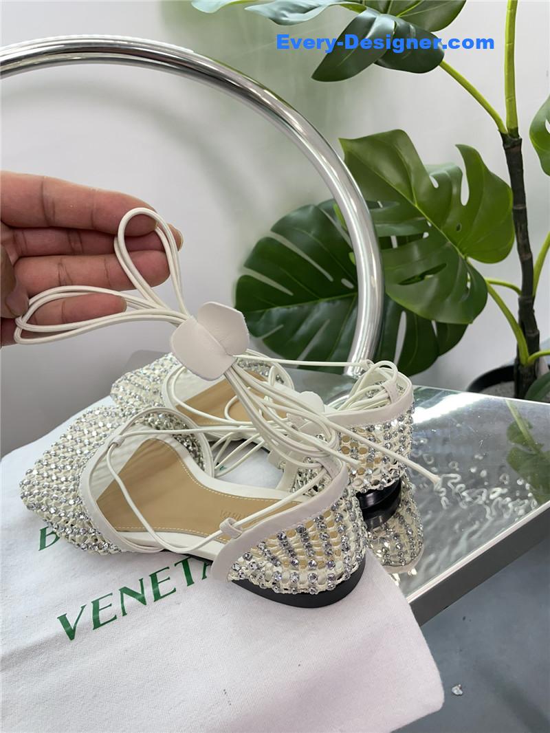 b0tt*ga ven*ta new mesh D1am0nd roman series sandals