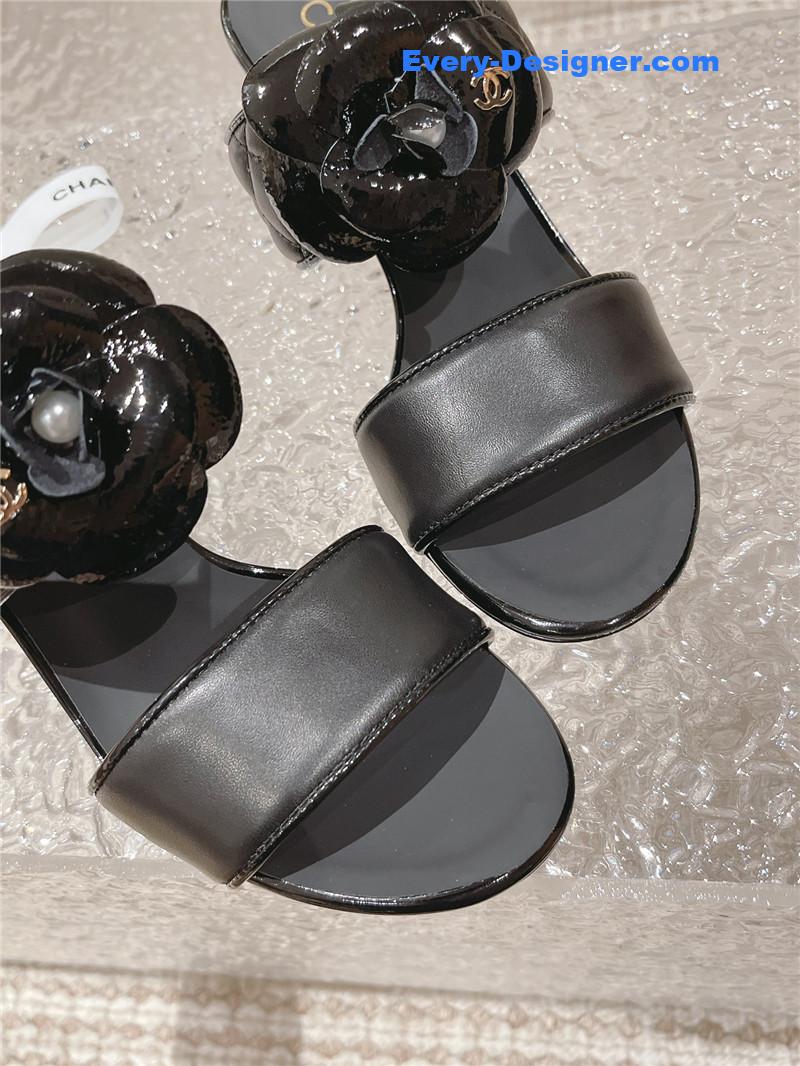 CC chunky heel camellia sandals